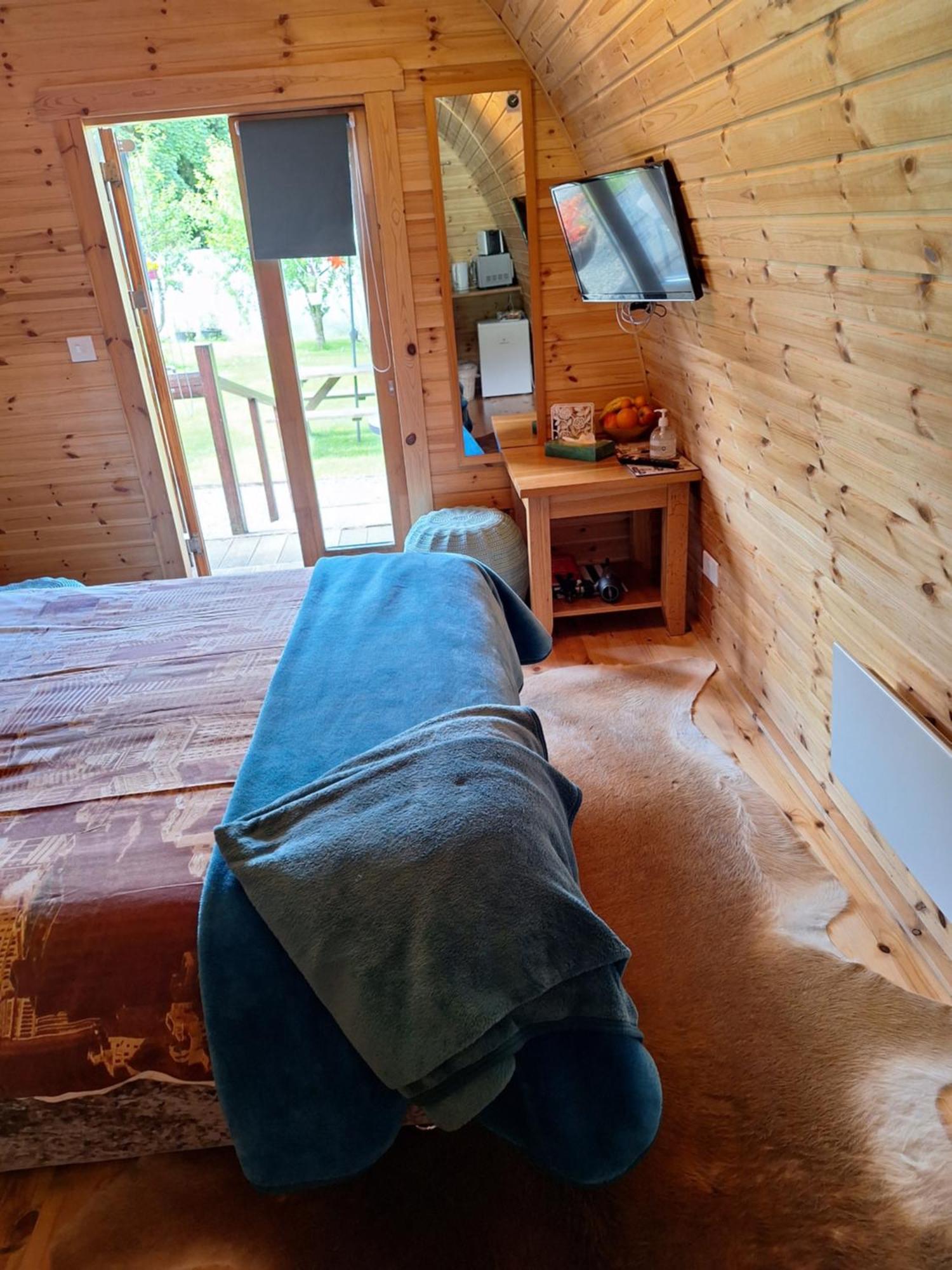 Log Cabin Kells  Eksteriør bilde