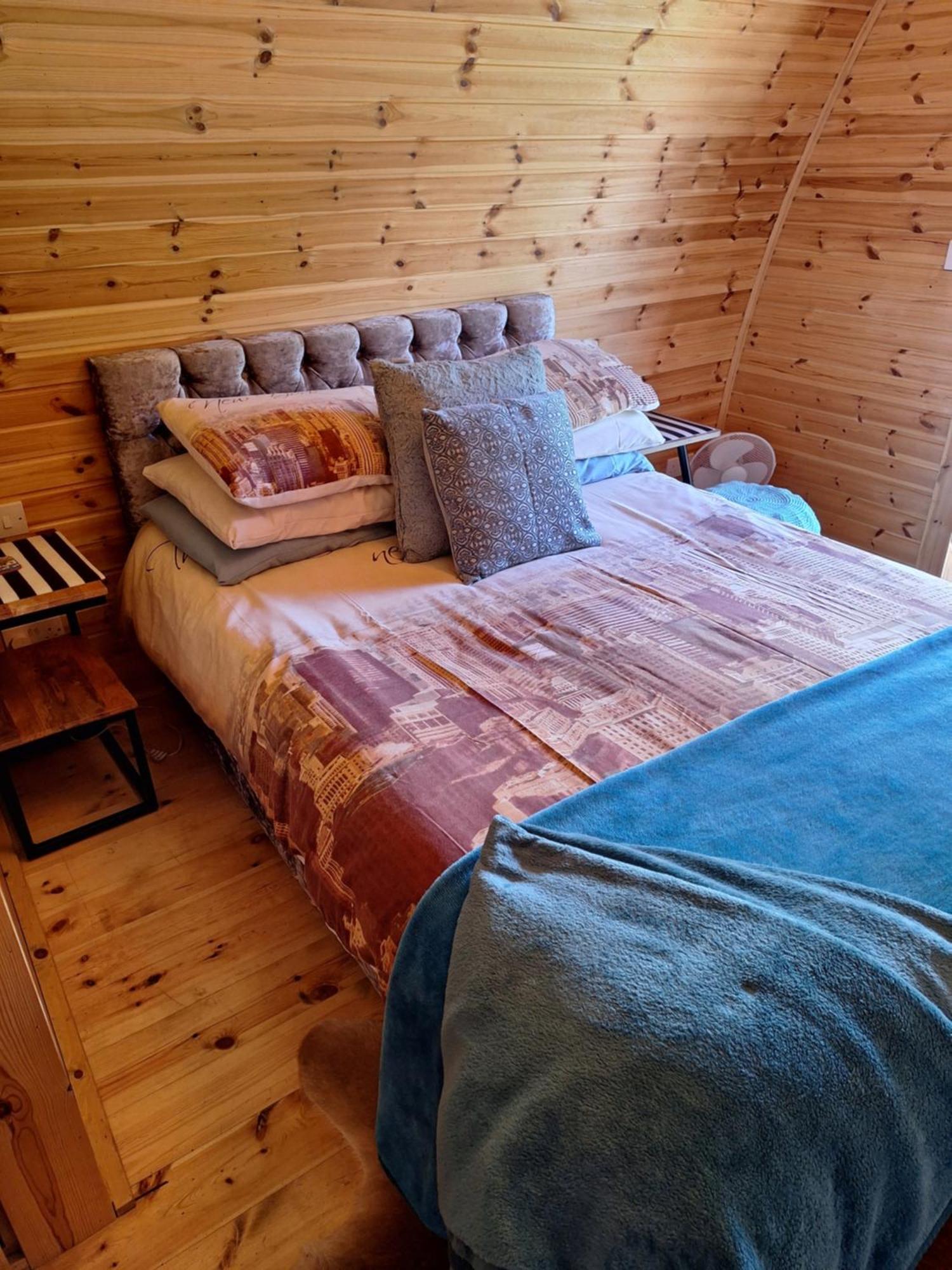 Log Cabin Kells  Eksteriør bilde